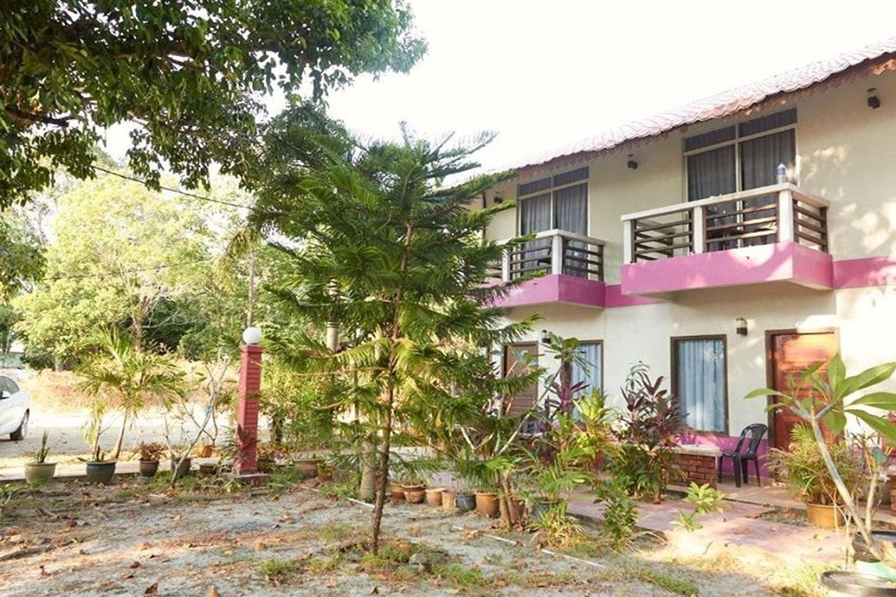 Corrie Chalet, Pantai Cenang  Dış mekan fotoğraf